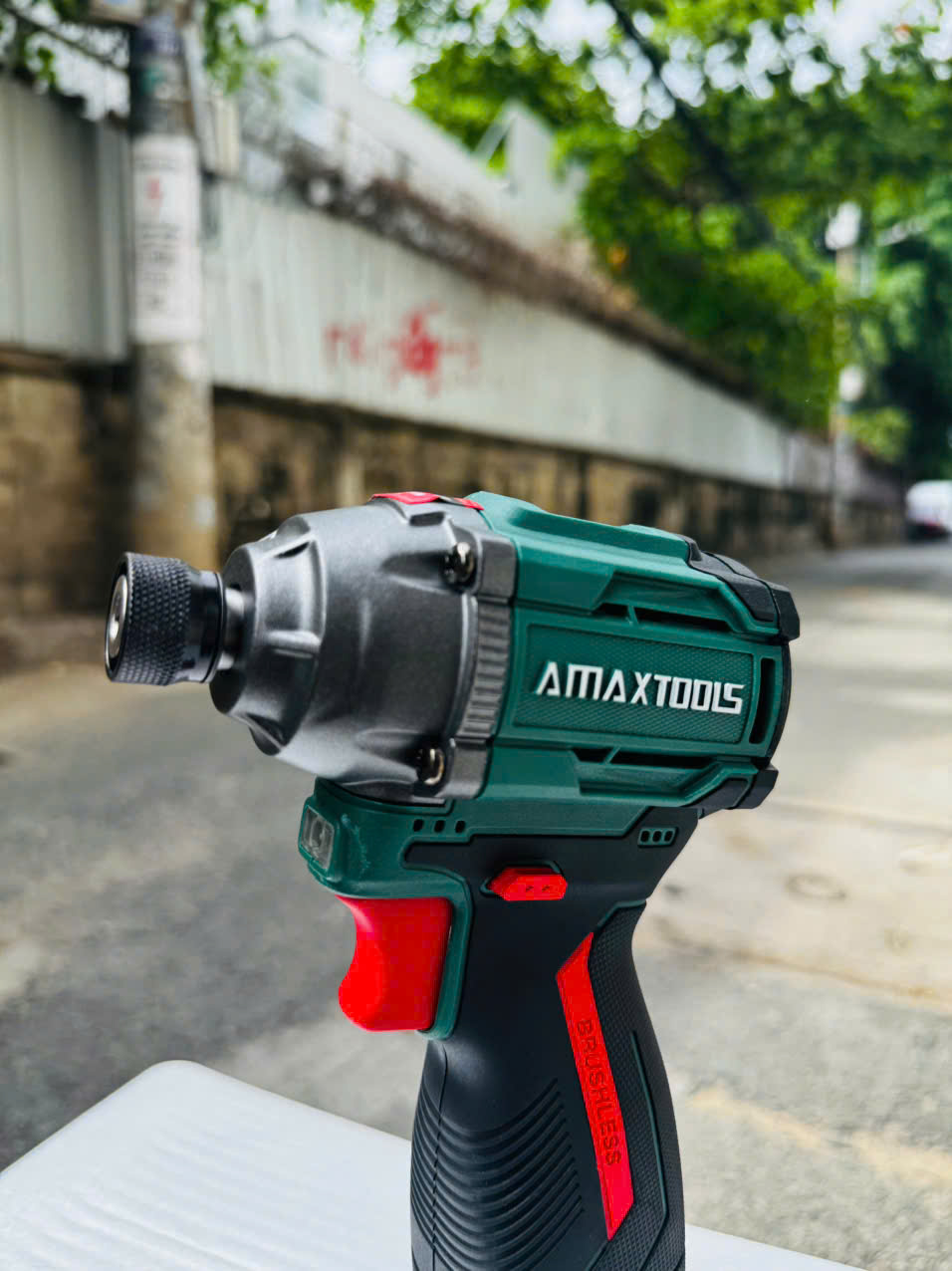 Máy Vặn Vít Pin AMAXTOOLS AV18014NW 16V