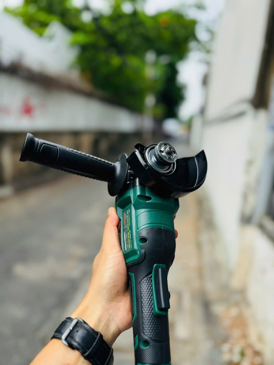 Máy Mài Góc Pin Amaxtools AM100TSM 21V, Tốc độ 7000 vòng/phút