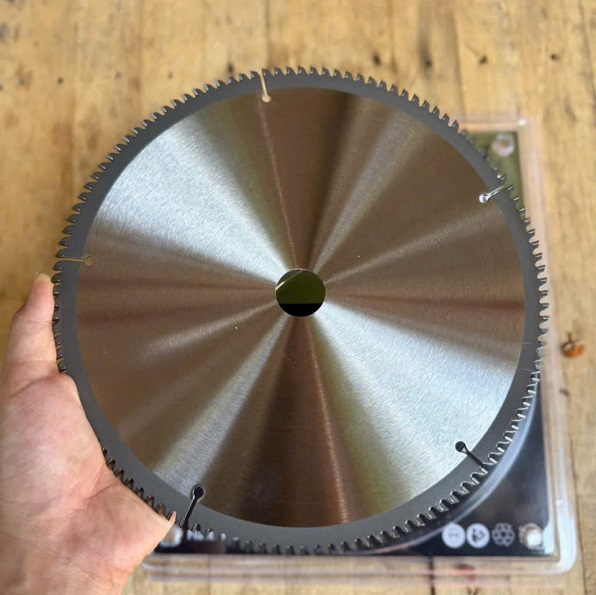 Lưỡi Cắt Nhôm, Cắt Gỗ Dekton 255mm DK-AB255PRO 120 Răng - Tốc Độ 6000RPM 4