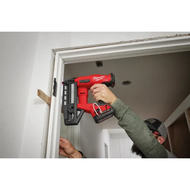 Máy Bắn đinh Milwaukee M18 FN16GS-0X0 ASIA, đinh T 25-64mm, Chứa 110 đinh