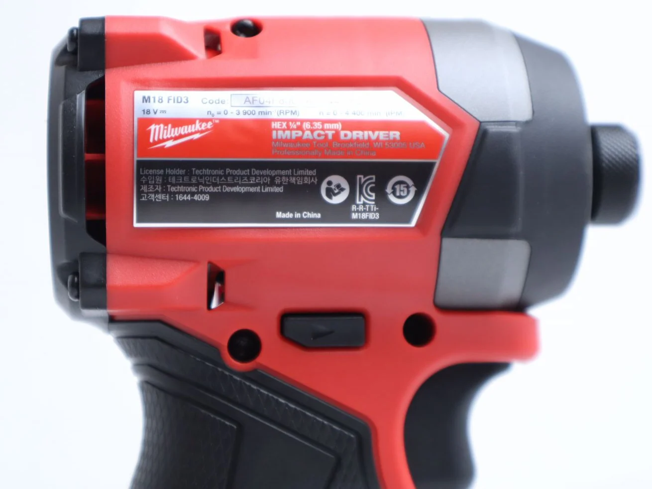 Máy Bắt Vít Milwaukee M18 FID3-0X, Lực Xoắn 226Nm, Tốc độ Tối đa 3.900 Vòng/phút