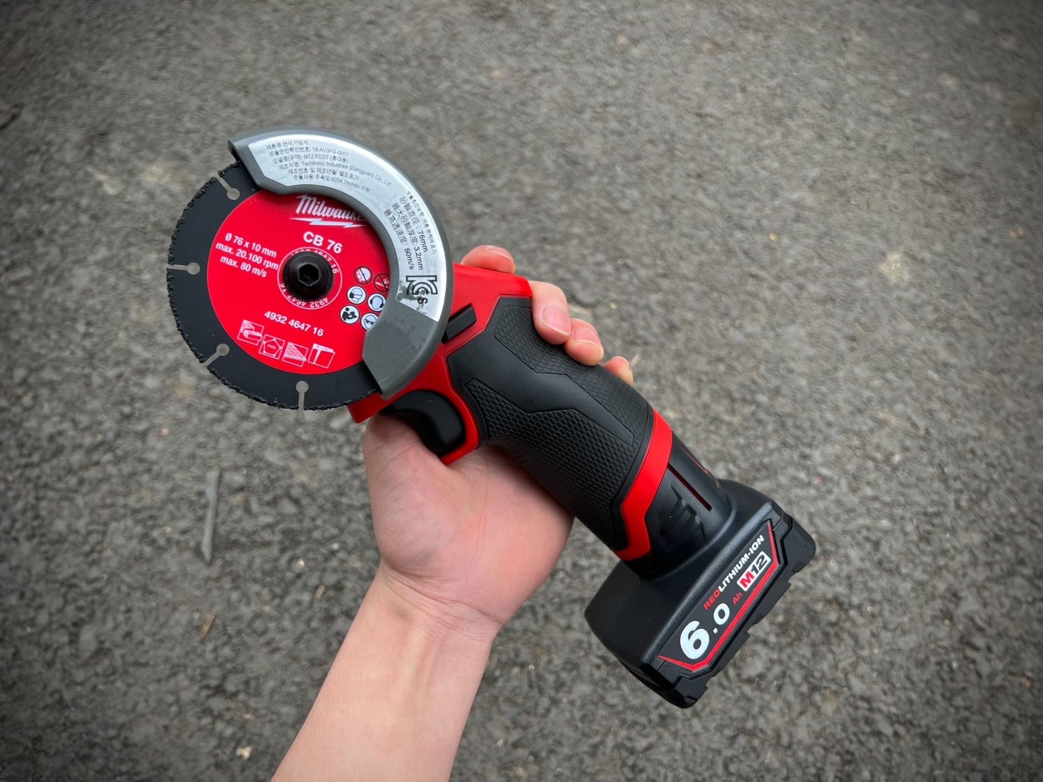 Máy Cắt đa Năng Milwaukee M12 FCOT-0X Lưỡi 76mm Tốc độ 20.000 Vòng/phút
