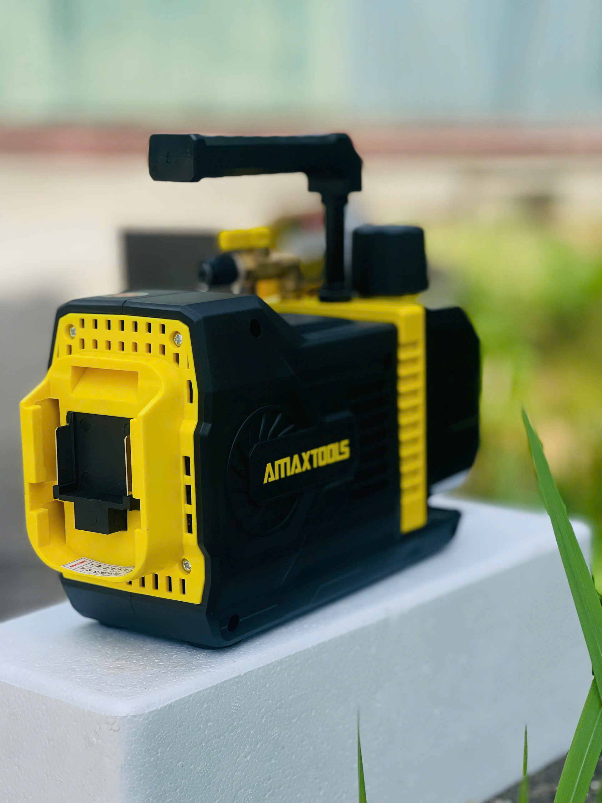 Máy hút chân không amaxtools model abck300CFM