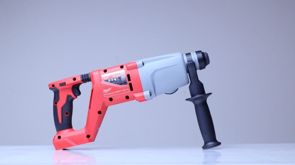 M&aacute;y Khoan B&uacute;a Milwaukee M18 BLHACD26-0X