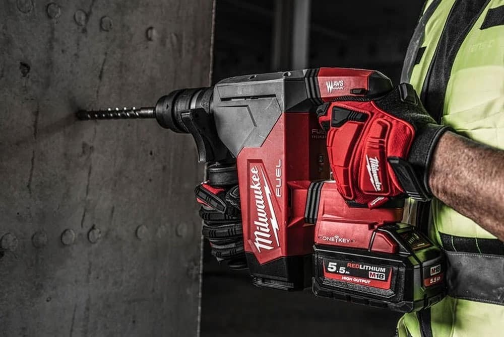 M&aacute;y Khoan B&uacute;a Milwaukee M18 FHPX-0X0