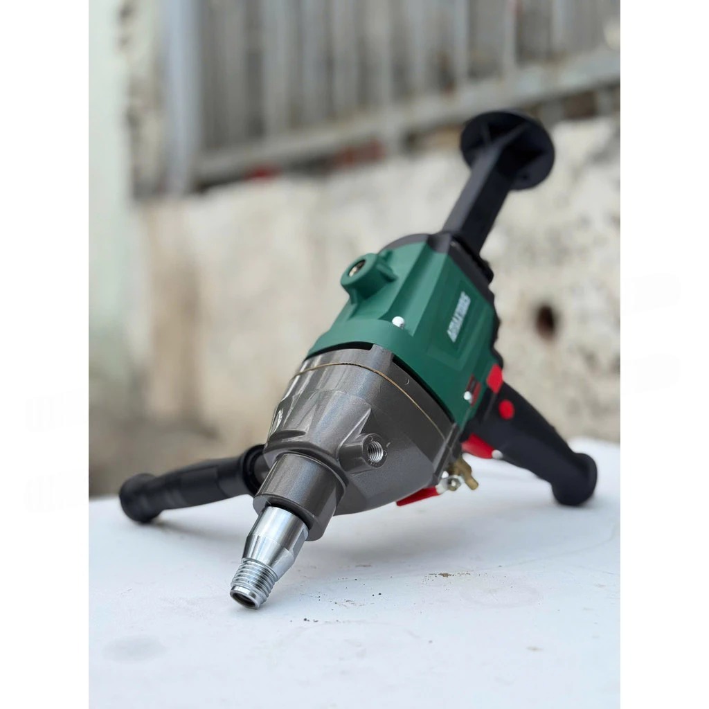 Máy Khoan Rút Lõi Bê Tông 220V 2300W AMAXTOOLS AKRL2300BL