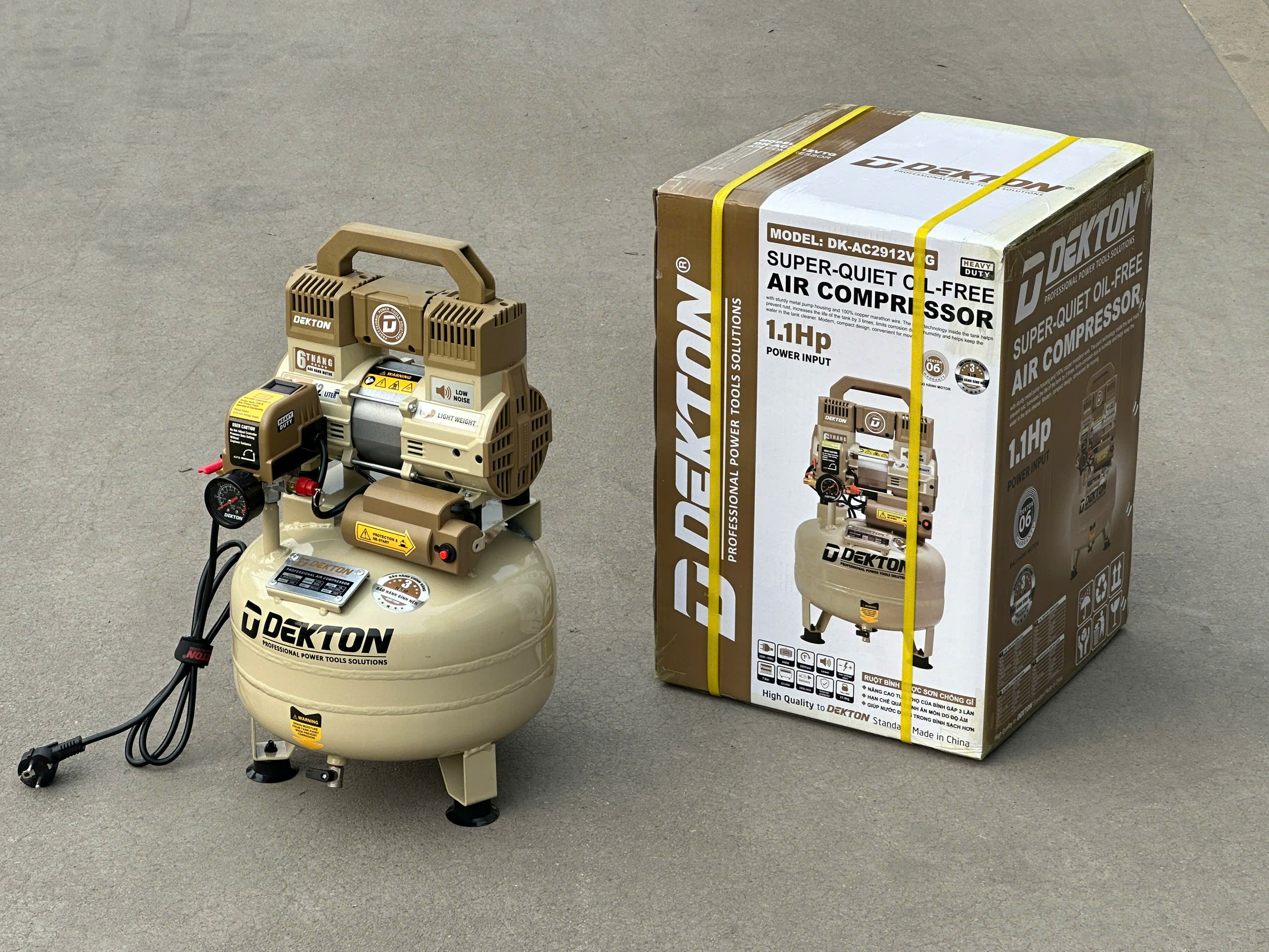 Máy Nén Khí Không Dầu Dekton DK-AC2912VTG