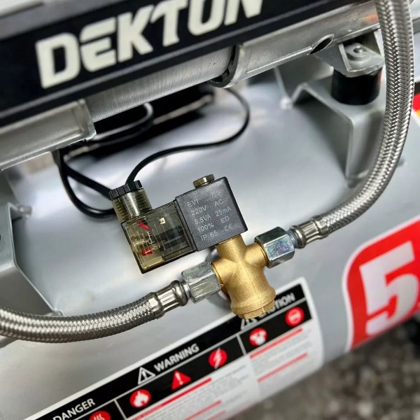Máy nén khí không dầu 2.0HP 30L Dekton DK-AC3930PROMAX 3