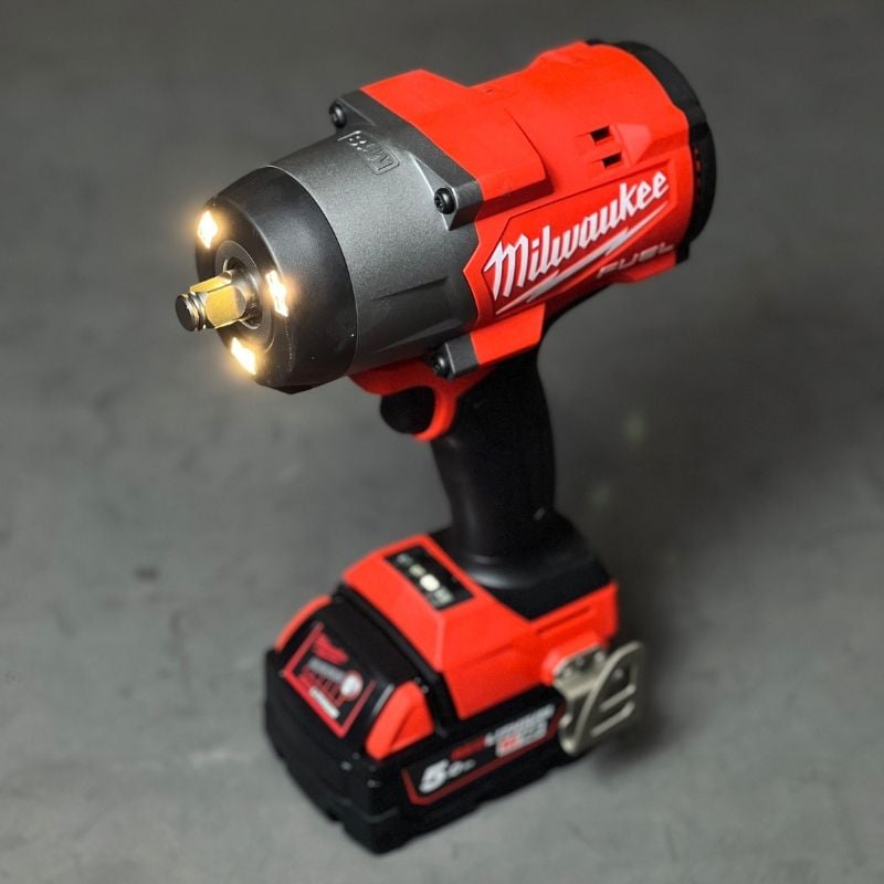 Máy Siết Bu Lông Milwaukee M18 FHIW2F12-0X0 ASIA 1/2 Inch, Lực Siết 1.627Nm