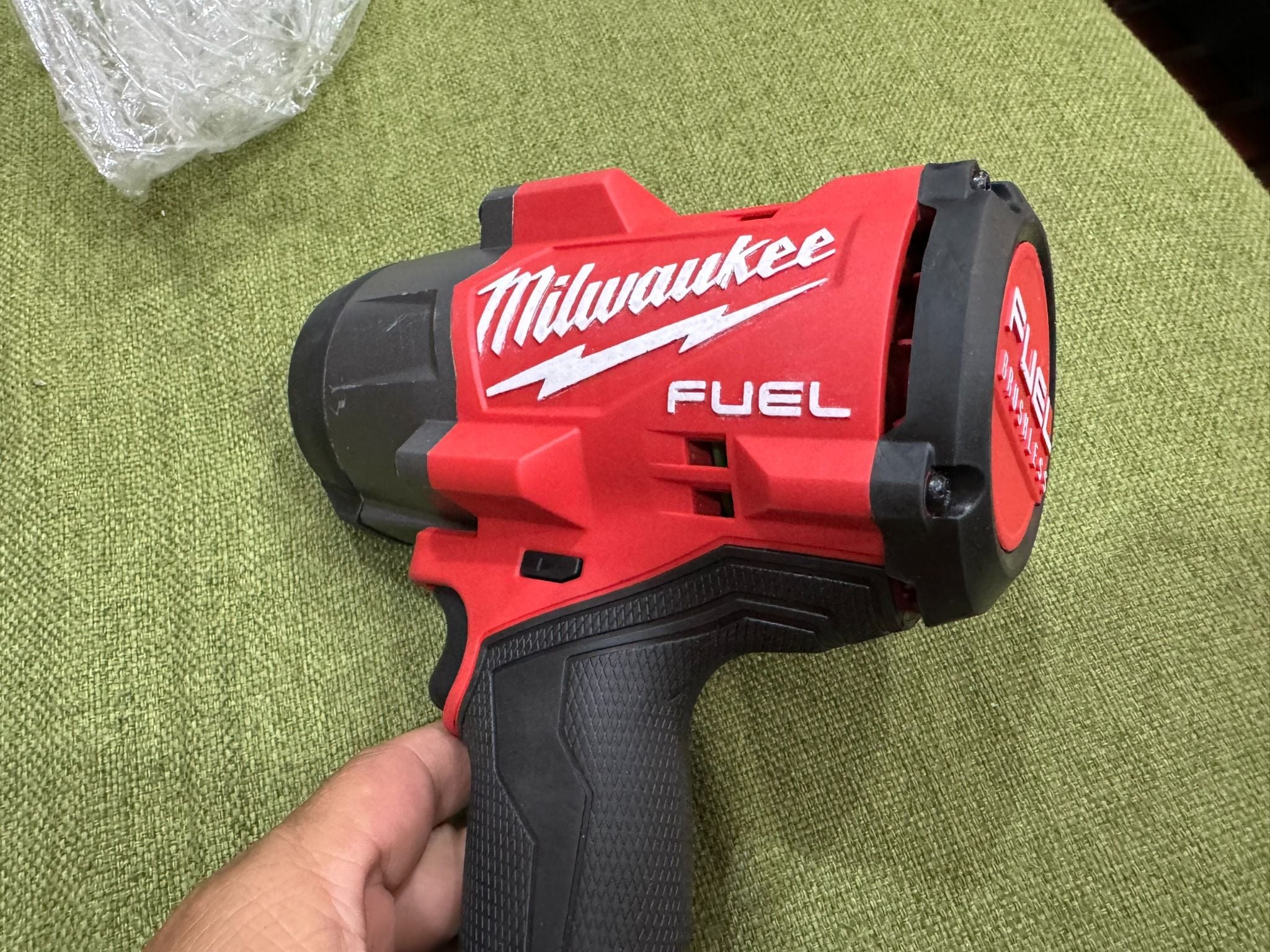 Máy Siết Bu Lông Milwaukee M18 FHIW2F12-0X0 ASIA 1/2 Inch, Lực Siết 1.627Nm