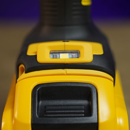 Máy Siết Bulong Pin 18V Dewalt DCF894N-KR Lực Siết 447Nm Động Cơ Không Chổi Than