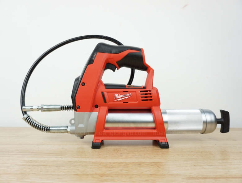 M&aacute;y Tra Mỡ Milwaukee M12 GG-0