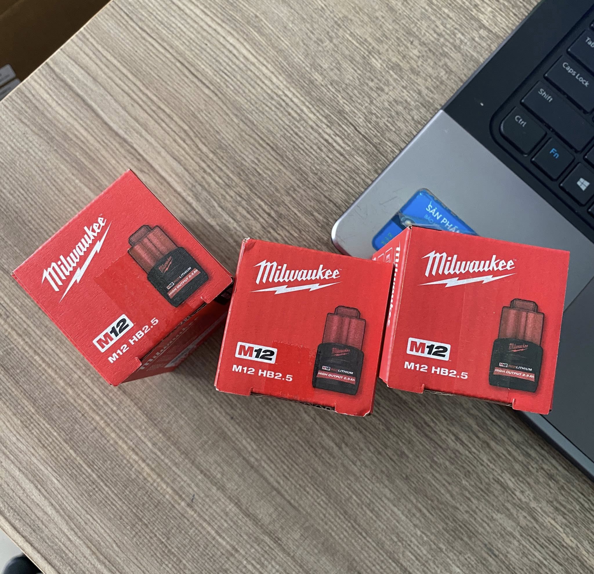 Pin Milwaukee M12HB2.5 High Output 12V 2.5Ah