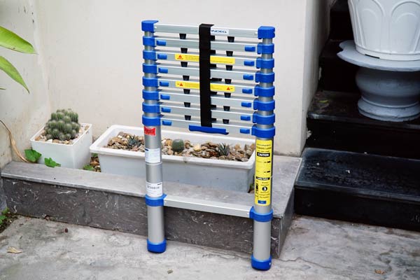 Thang Nhôm Rút Gọn đơn 2.6m Advindeq ADT208B Tải Trọng 150kg