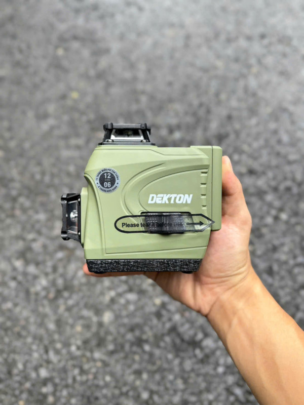 Máy Cân Bằng Laser 12 Tia Xanh Dekton DK-LS1201XPRO - Pin Lớn 3600mAh