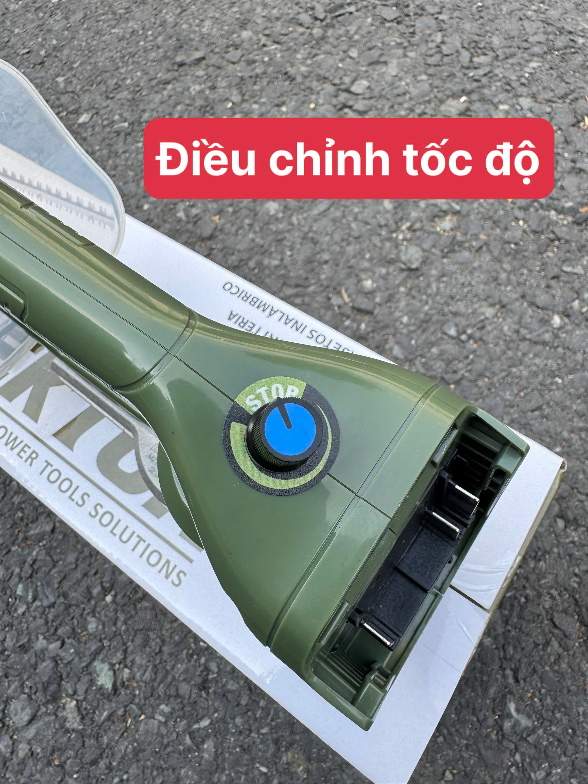 Máy Cắt Tỉa Hàng Rào Dekton M21-CHR330XPRO Chính Hãng