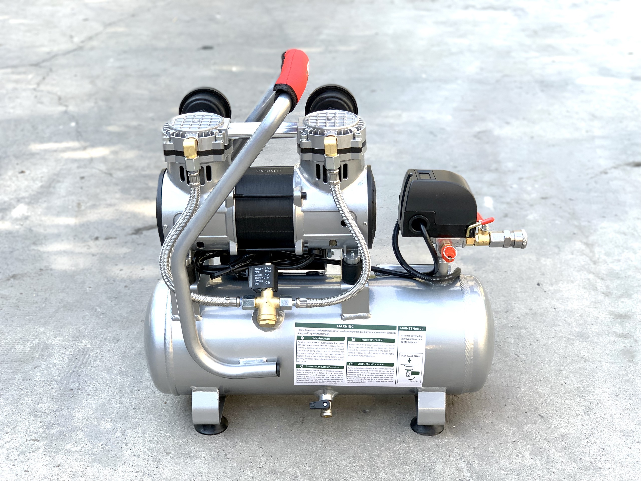 Máy Nén Khí Không Dầu Bình Nhôm Dekton DK-AC2910PROMAX Công Suất 1.5HP - 10 Lít