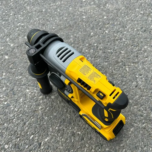 Máy Khoan Bê Tông 20V Dewalt DCH273B Chính Hãng, Lực đập 2.1J