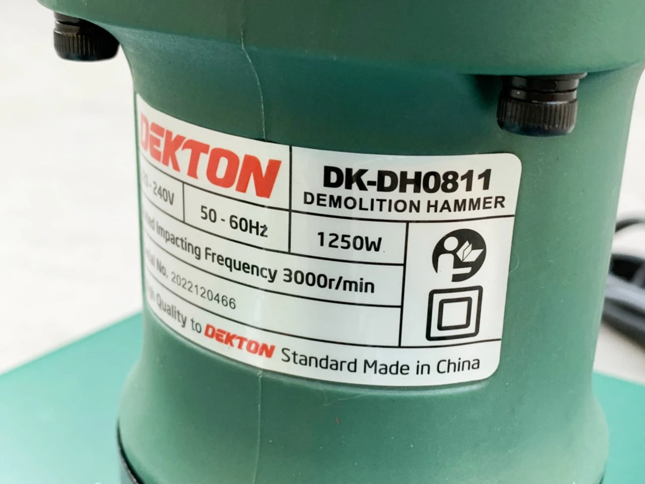 Máy đục Bên Tông DEKTON DK-DH0811 | AN TOOLS