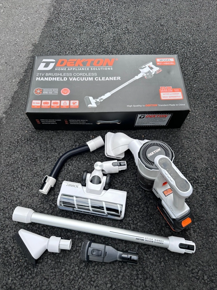 Máy Hút Bụi Cầm Tay Dekton M21-HB02BL Công Suất 350W