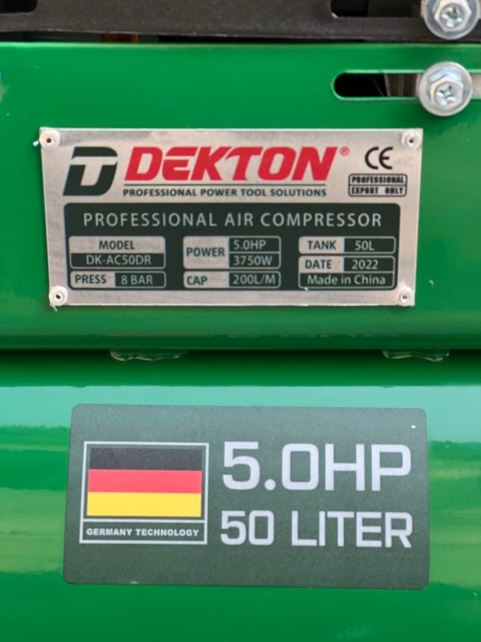 Máy Nén Khí 50L Chạy Dầu DEKTON DK-AC50DR