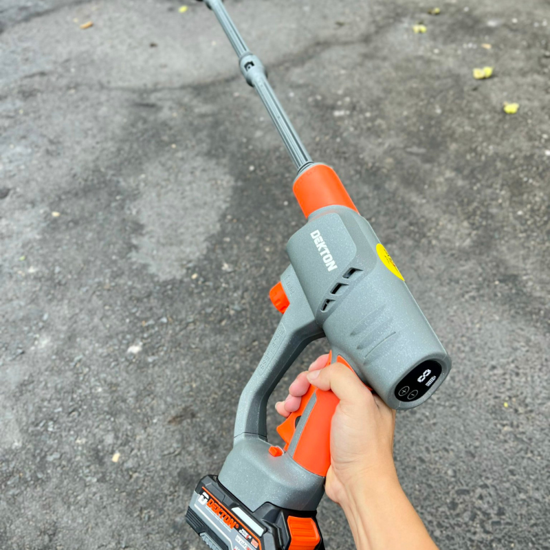 Máy Rửa Xe Pin Dekton M21-SRX1405PROMAX