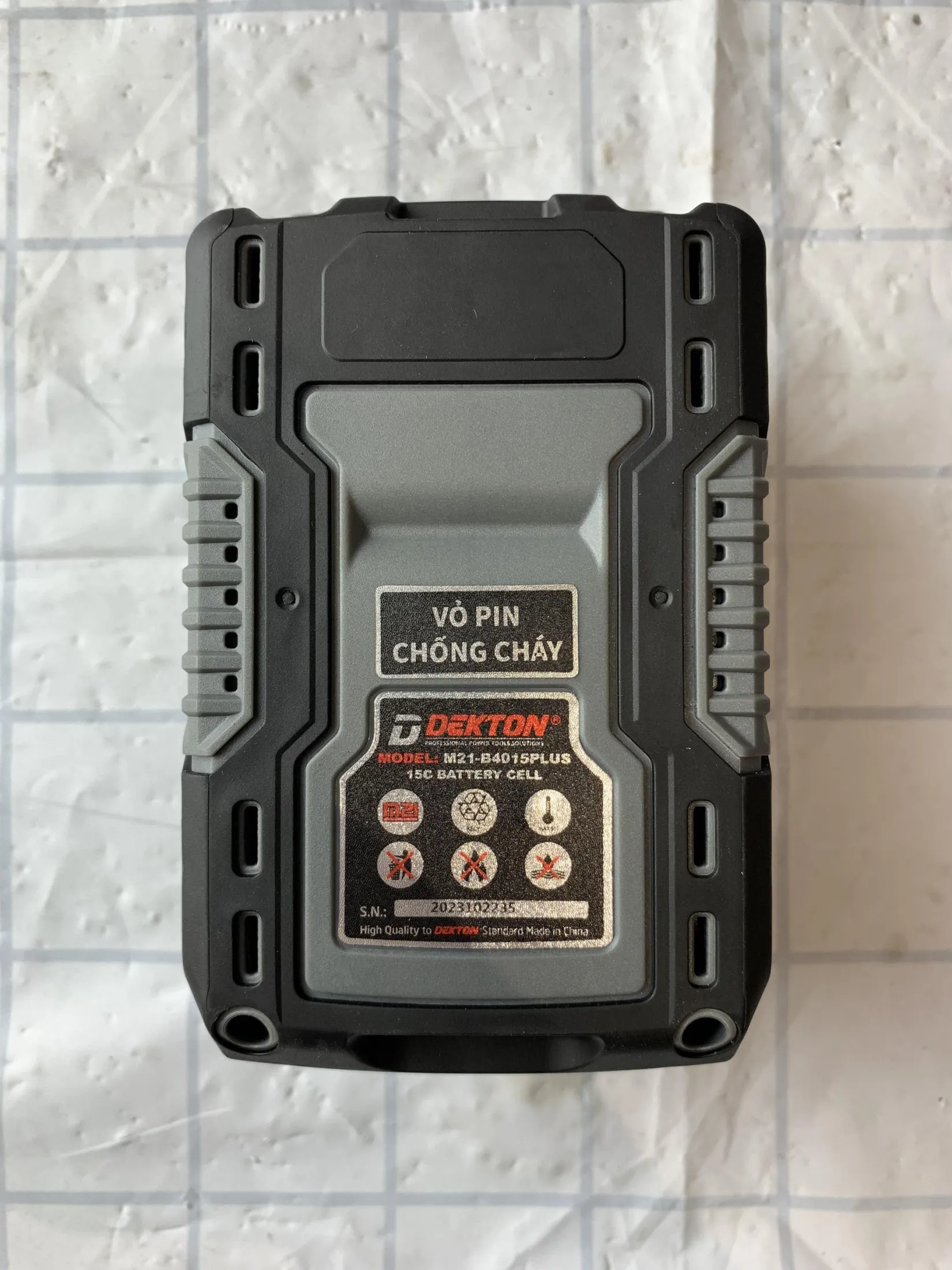Pin Dekton M21-B4015Plus